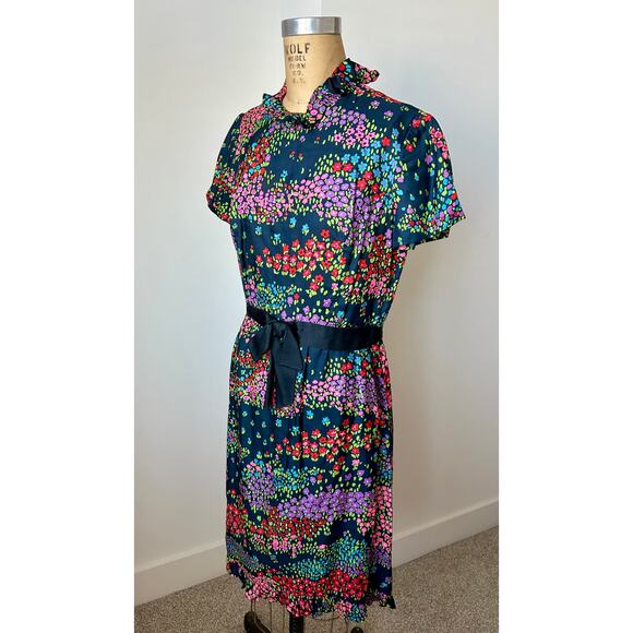 Richard Kaplan Vintage Floral Dress with Ruffles & Bow size XS - Picture 2 of 7